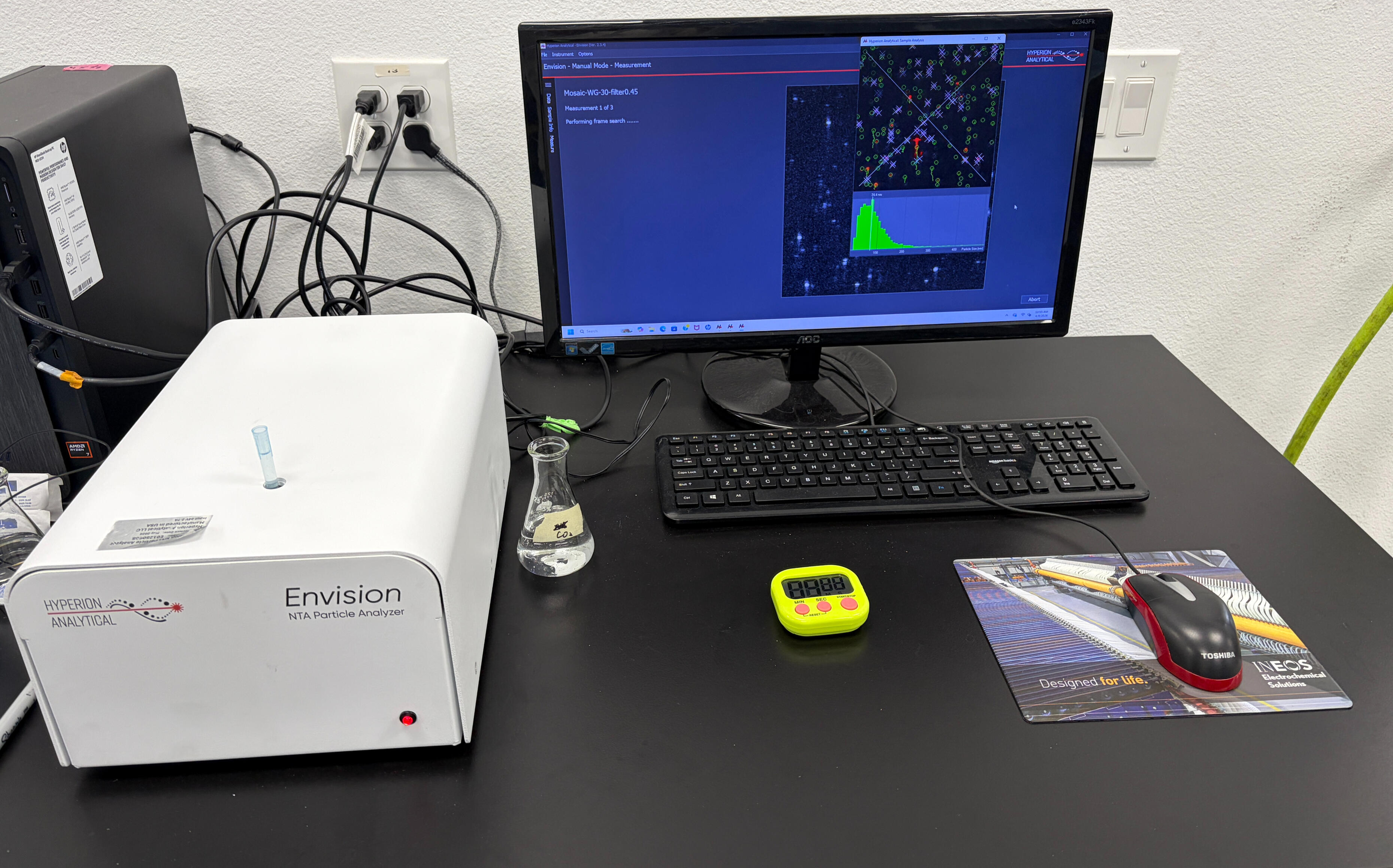 Envision NTA Analyzer Setup for Nanobubble Size Distribution and Concentration Analysis Envision NTA System Measuring Nanobubble Size and Concentration